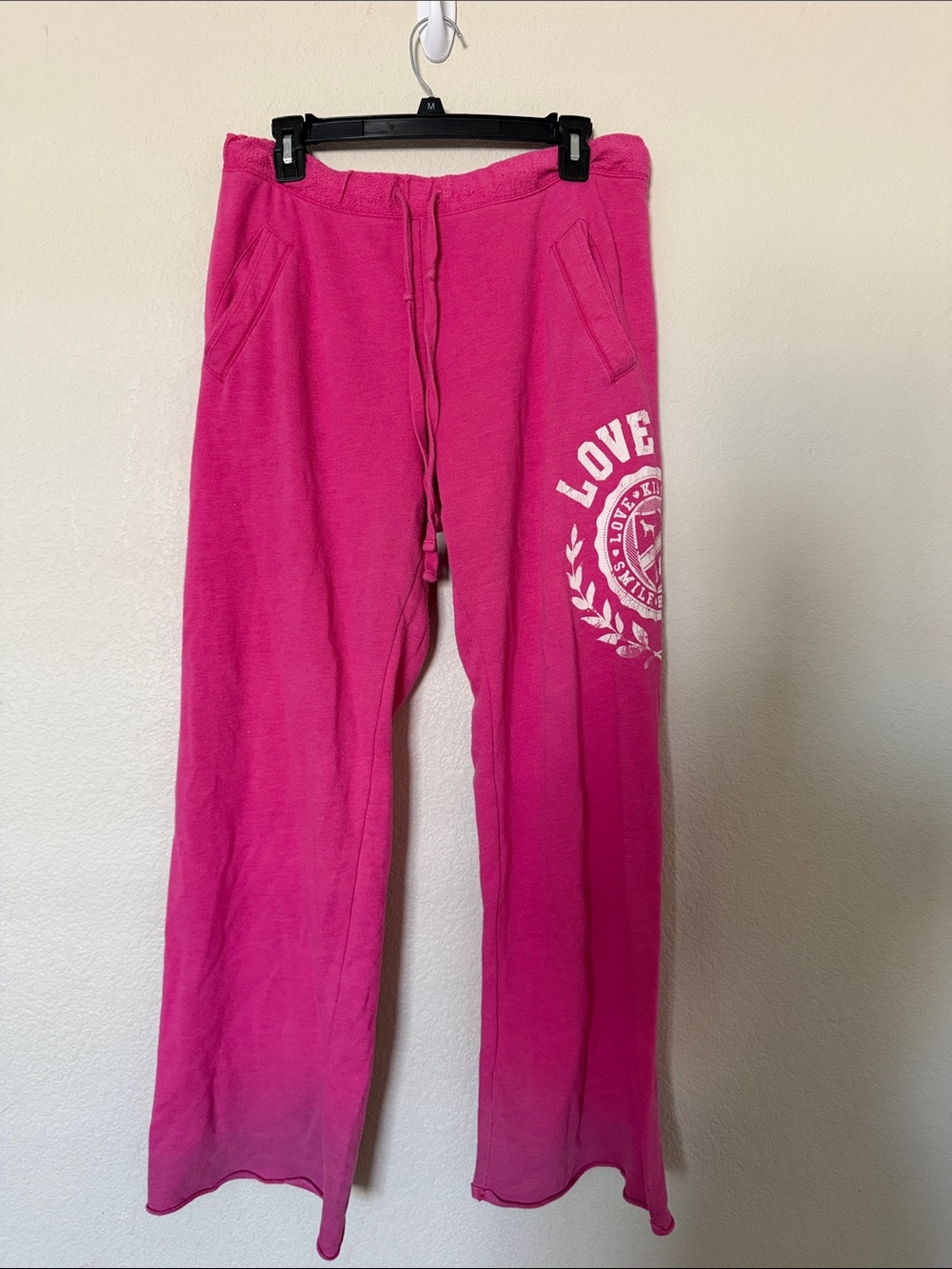 PINK Victoria's Secret Bright Pink Graphic Joggers
